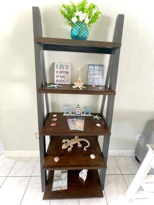 Sparkling 2Bed 1Bath Beach Home - Unit 214 Cocoa Beach Exteriör bild