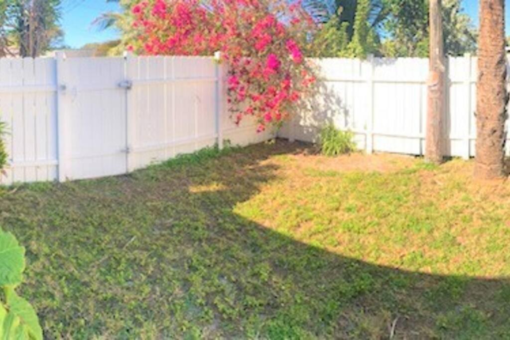 Sparkling 2Bed 1Bath Beach Home - Unit 214 Cocoa Beach Exteriör bild