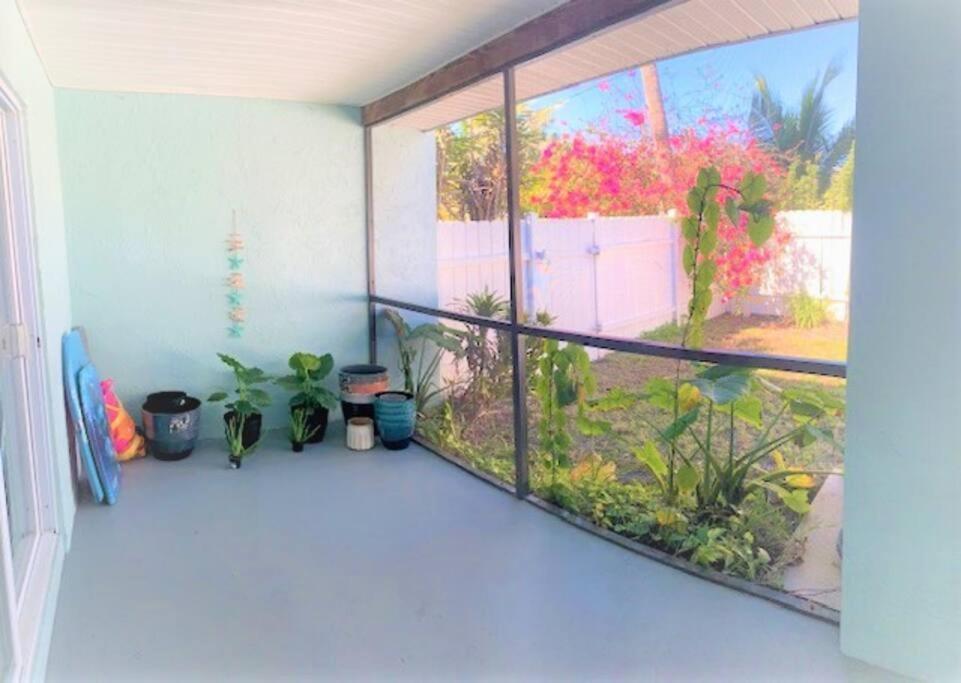 Sparkling 2Bed 1Bath Beach Home - Unit 214 Cocoa Beach Exteriör bild