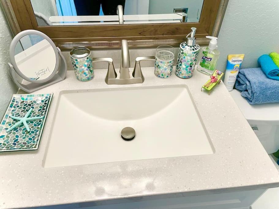 Sparkling 2Bed 1Bath Beach Home - Unit 214 Cocoa Beach Exteriör bild